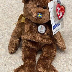 Ty Beanie Baby Champion Bear 2002 FIFA Word Cup Sweden